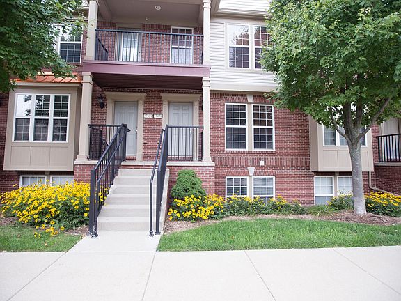 2nd image of 27971 Hopkins Dr