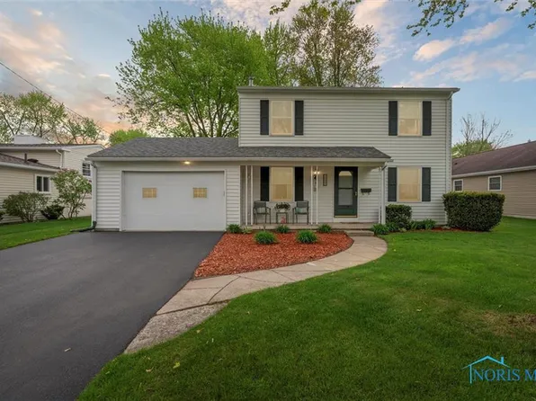 4734 Wickford Dr, Sylvania, OH 43560