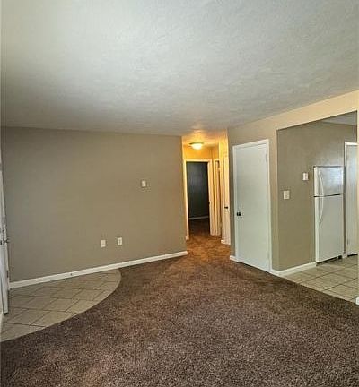 4th image of 160 Forest St Unit 162