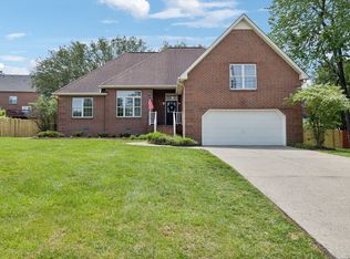 319 Shadowood Dr, Smyrna, TN 37167