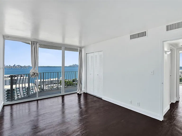 7601 E Treasure Dr #2205 — Photo 16