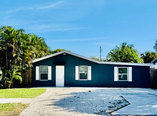 133 SW 11th Ave, Delray Beach, FL 33444