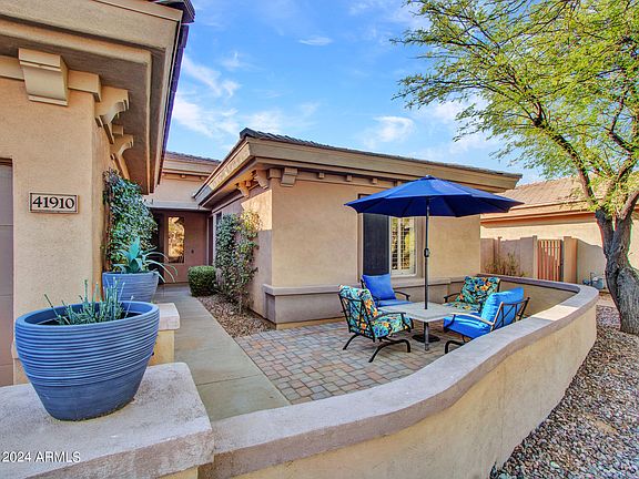 4th image of 41910 N EMERALD LAKE Drive