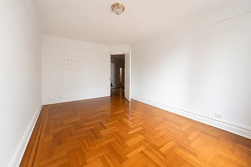 1515 Grand Concourse #4I Photo 1 1515 Grand Concourse #4I Photo 1