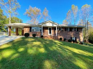 3925 Gail Dr, Oakwood, GA 30566
