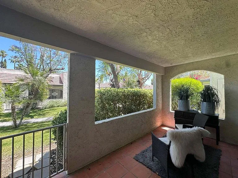 2023 N Via Miraleste — Photo 18