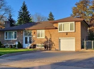 249 Lucas St, Richmond Hill, ON L4C 4P9
