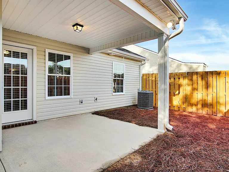 564 Deerchase Ct — Photo 19