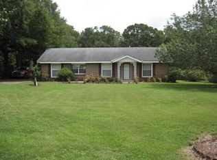 325 Dogwood Dr, Mobile, AL 36609