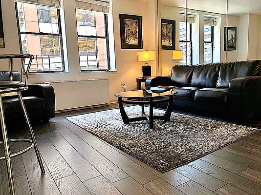 Rented by Oxford Property Group | media 155