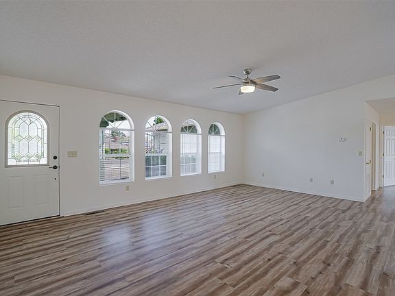 4th image of 11045 E Turquoise Cir