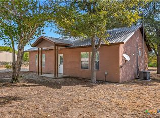 245 Muehl Rd, Seguin, TX 78155