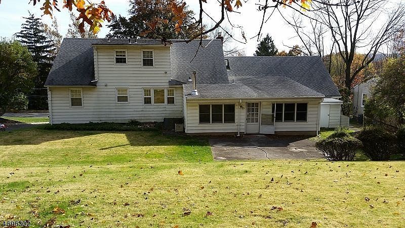 2nd image of 456 Fairview Ave