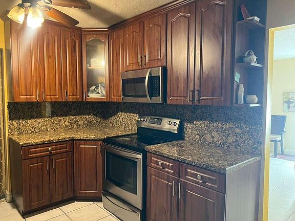 3rd image of 6100 NW 73rd Terrace
