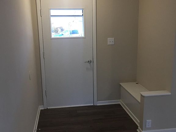 2nd image of 722 Morningside Dr