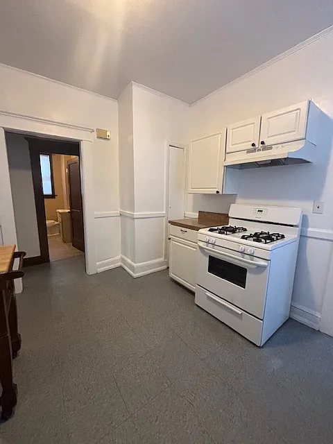 2 bed, $1,700 — Photo 2