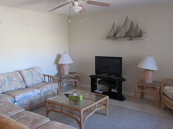 4th image of 3272 Sand Ct