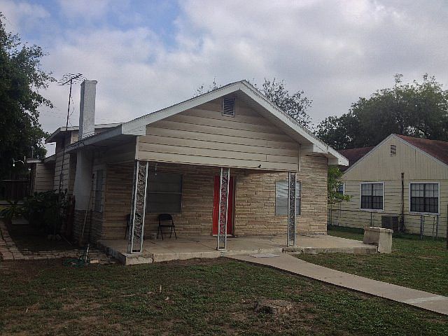 1st image of 1014 N Saint Marie St