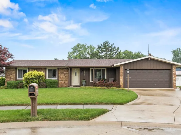 6920 Moorfield Ct, Fort Wayne, IN 46816