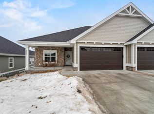6521 Trails Edge, Deforest, WI 53532