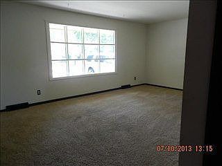 4th image of 3311 Jacqueline Dr