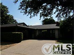 15745 Regal Hill Cir, Dallas, TX 75248