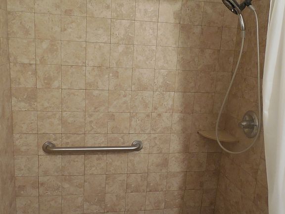 Walk-in Shower