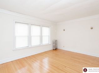 327 Harrison St #905-3, Oak Park, IL 60304