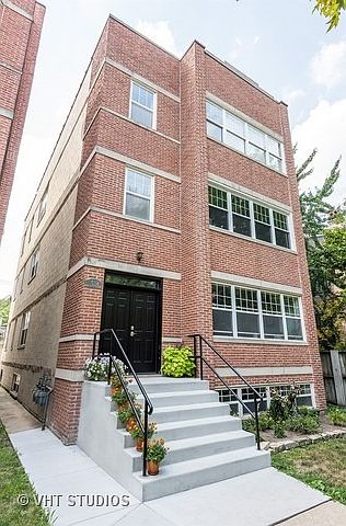 1st image of 1524 N Leavitt St #3