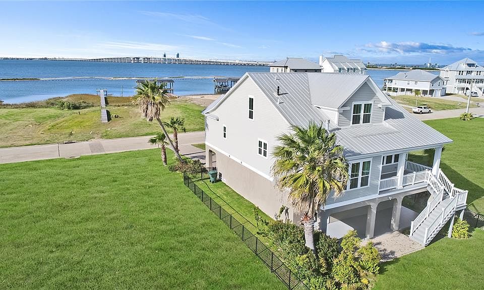 1st image of 9413 Vista Bella