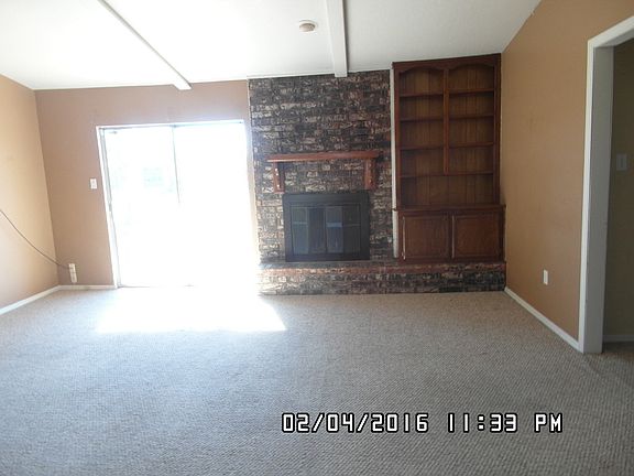 2nd image of 2611 NE Lake Ave