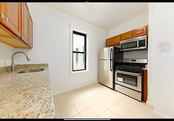 3rd image of 44-14 47th Ave #C3