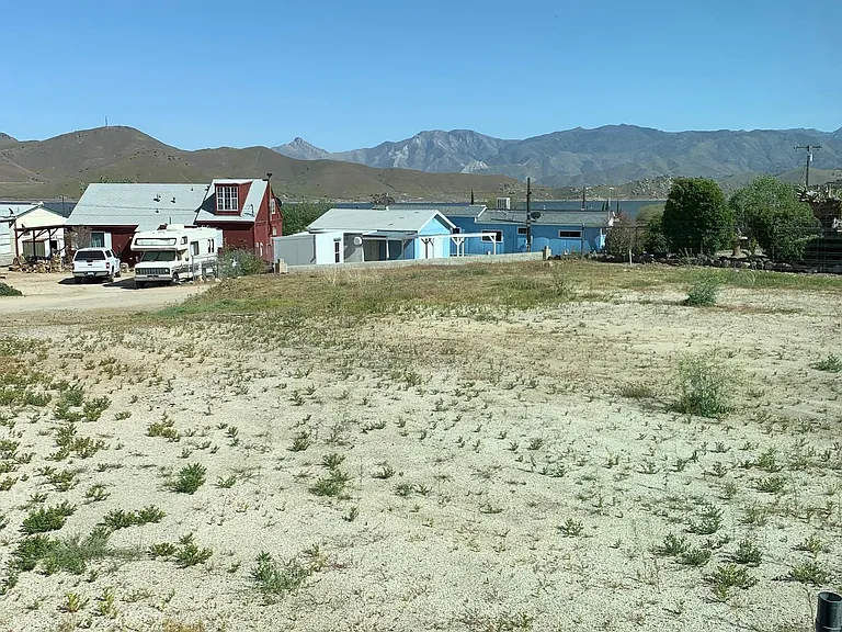111 Marina Dr — Photo 17