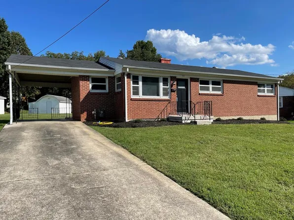 117 Capri Ct, Danville, VA 24541