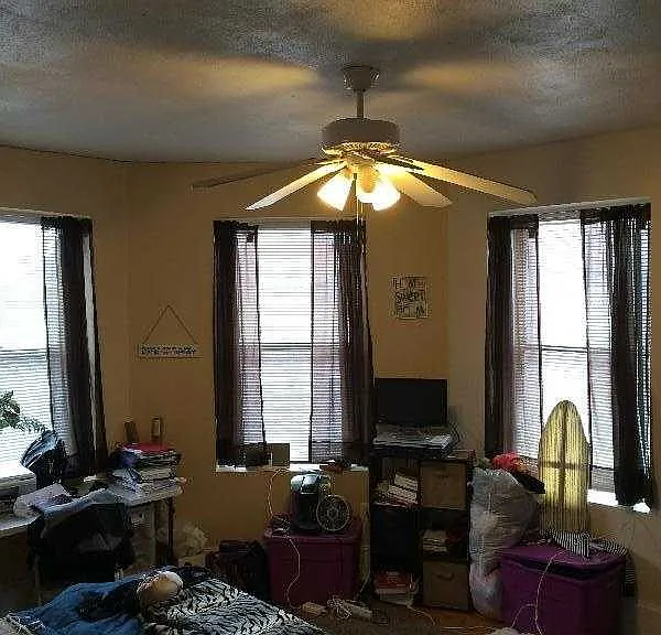 Jersey St — Photo 1
