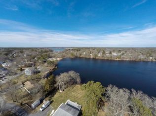 21 Maple St, Bourne, MA 02532