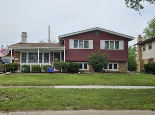 172 N Floyd Ln, Chicago Heights, IL 60411