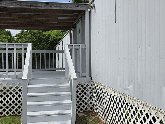 3rd image of 243 E Saint Charles Dr #2