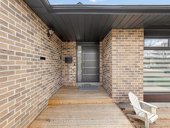 3rd image of 6 Pearson Rd