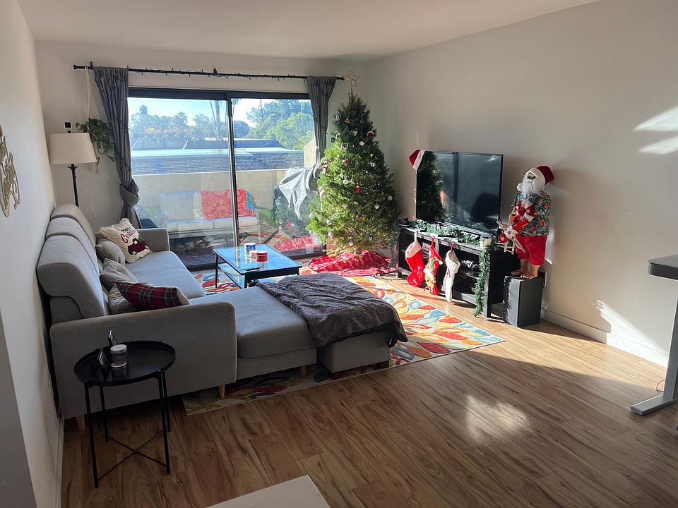 1st image of 4651 Pico St APT 207