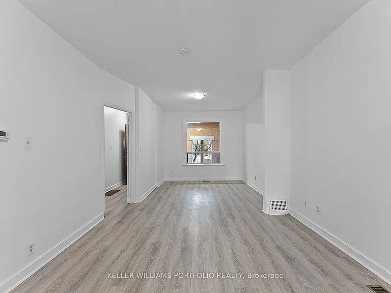570 Jones Ave — Photo 12