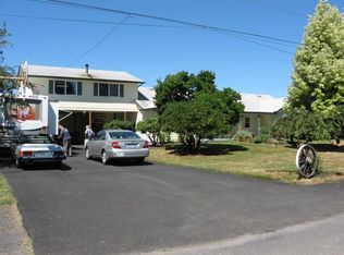 58491 Childs Rd, Saint Helens, OR 97051