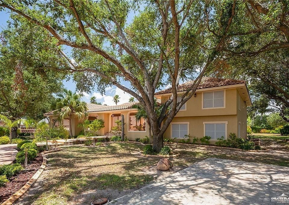 1st image of 2400 Palmhurst Dr