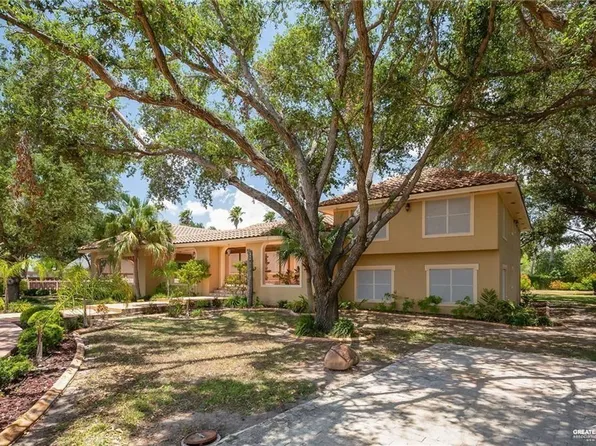 2400 Palmhurst Dr, Palmhurst, TX 78573