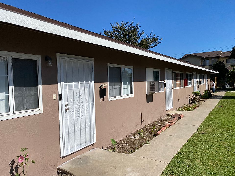 1st image of 12692 Lorna St