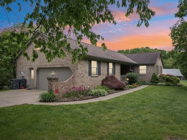8300 Camp Ernst Rd, Burlington, KY 41005