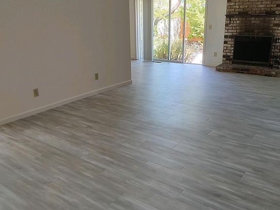 3rd image of 1254 Lindberg Ln