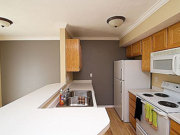 5th image of 3219 W Brynwood Pine Bay