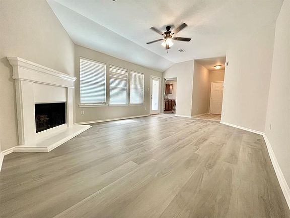 3rd image of 5723 Wandering Creek Dr