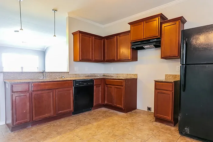 12805 Bell Flower Dr — Photo 5